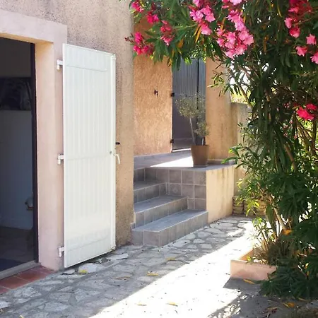 La Châteaude-2